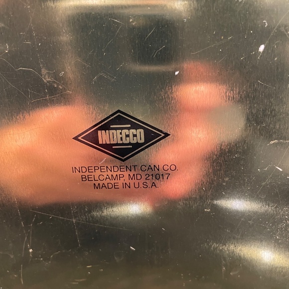 Thomas Kincade Christmas Tin Tray - Picture 6 of 6